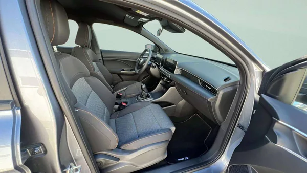MG MG3 ELEGANCE MT5 1.5L HATCH (85kW) - foto 29