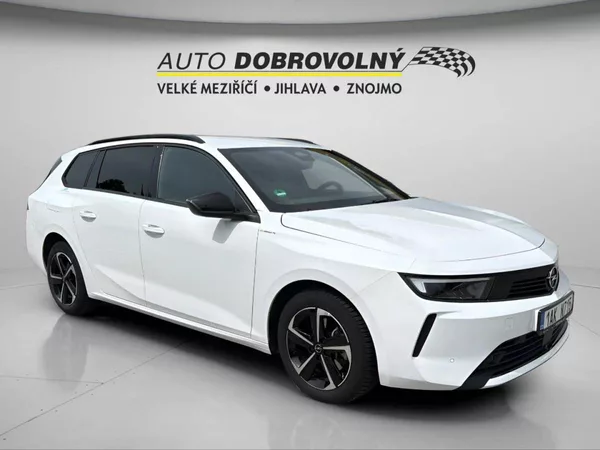Opel Astra Edition ST 1.2 TURBO (96kW/130 - foto 10