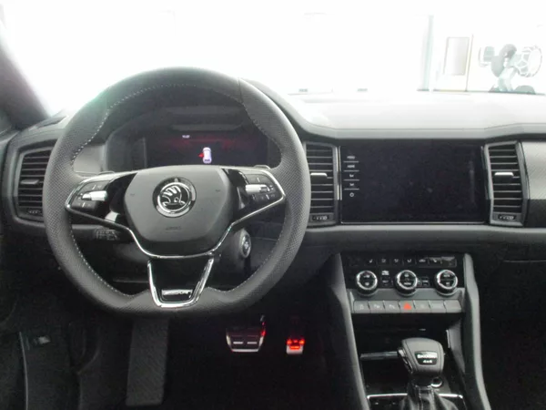 Škoda Kodiaq Sportline 2,0TDI/147kW 4x4 DSG - foto 5