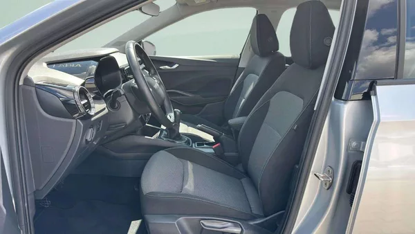 Škoda Fabia Selection 1,0 MPI 59kW MT5/476 - foto 6