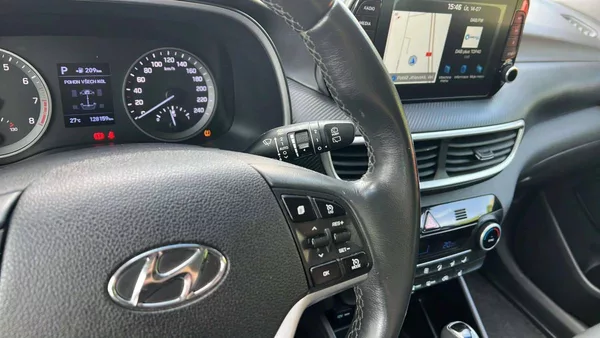 Hyundai Tucson 1,6 TGDI 130kW DCT 4WD Trikolo - foto 27