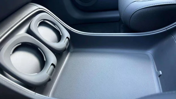 Leapmotor B10 Design hybrid EV baterie 18,8k - foto 19
