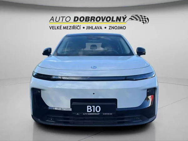 Leapmotor B10 Design hybrid EV baterie 18,8k - foto 2