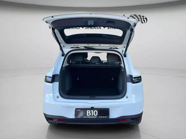 Leapmotor B10 Design hybrid EV baterie 18,8k - foto 33