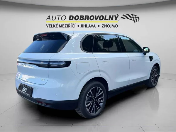 Leapmotor B10 Design hybrid EV baterie 18,8k - foto 9