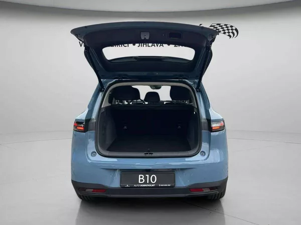 Leapmotor B10 Design hybrid EV baterie 18,8k - foto 30