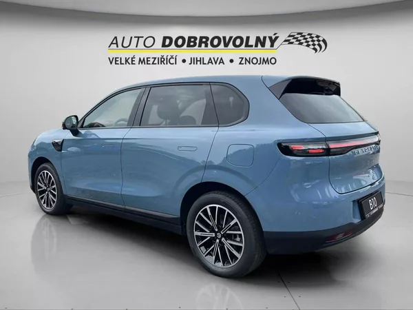 Leapmotor B10 Design hybrid EV baterie 18,8k - foto 5