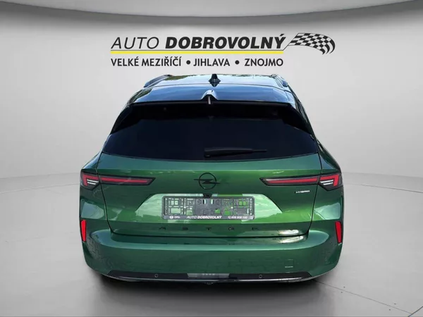 Opel Astra Nová Ultimate ST Hybrid 1.2 TU - foto 6