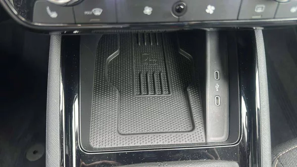 Škoda Scala Top Selection 1,0 TSI 85kW MT6 - foto 16