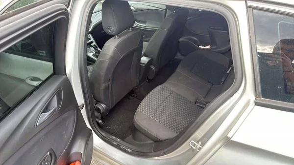 Opel Astra ST Enjoy D 16 DTH S/S (100kW/ - foto 19