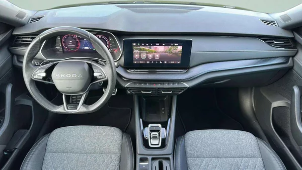 Škoda Octavia Sportline 1,5 TSI m-HEV 110kW - foto 5