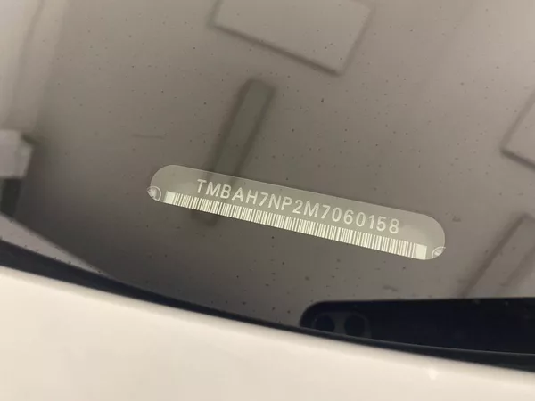 Škoda Superb Sportline liftback 2,0 TDI/11 - foto 30