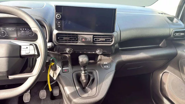 Opel Combo Van L2 (XL) 1.5 CDTi 102k MT6/ - foto 16