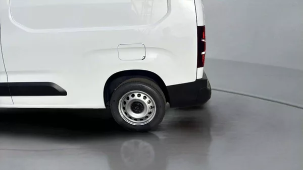 Opel Combo Van L2 (XL) 1.5 CDTi 102k MT6/ - foto 22