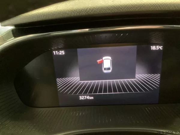 Škoda Fabia Top Selection 1,0 TSI 70kW MT5 - foto 5