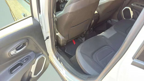 Jeep Renegade 2.0 Mjt 140k Limited 4WD/9891 - foto 12