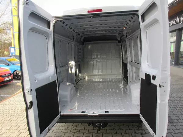 Opel Movano Van 3500 L3H2 2.2CDTI 103kW/14 - foto 10