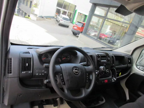Opel Movano Van 3500 L3H2 2.2CDTI 103kW/14 - foto 11