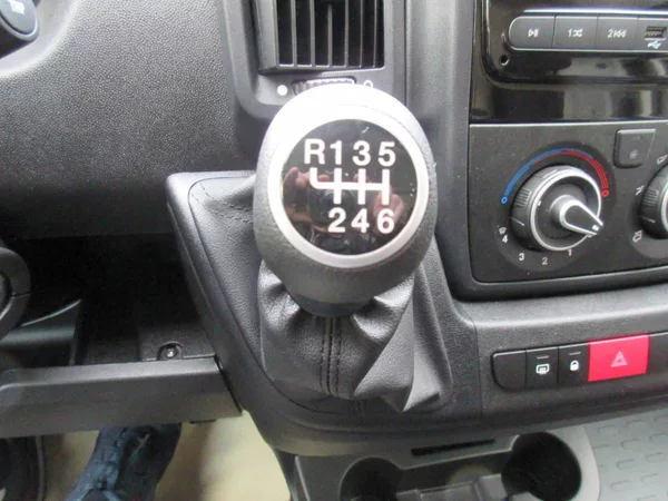 Opel Movano Van 3500 L3H2 2.2CDTI 103kW/14 - foto 13