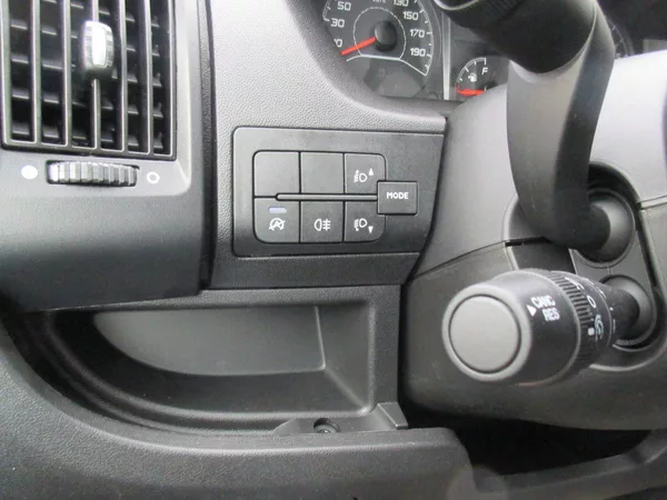 Opel Movano Van 3500 L3H2 2.2CDTI 103kW/14 - foto 15