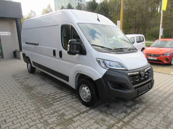 Opel Movano Van 3500 L3H2 2.2CDTI 103kW/14 - foto 2