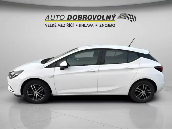 Opel Astra Edition HB 1.4i MT6 (74kW/100k - foto 3