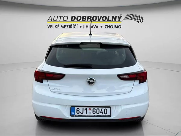 Opel Astra Edition HB 1.4i MT6 (74kW/100k - foto 6