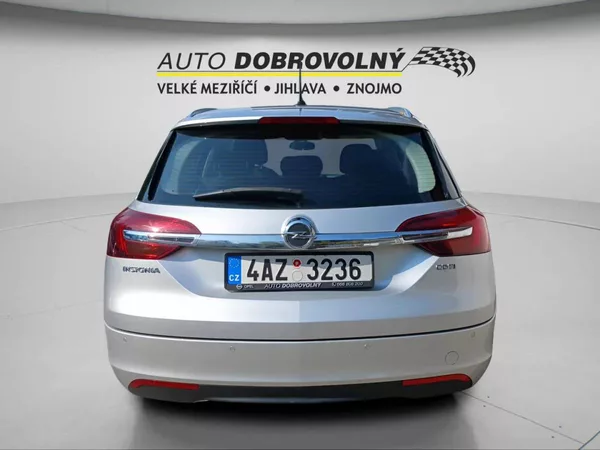 Opel Insignia ST 1.6CDTi MT6 - foto 6
