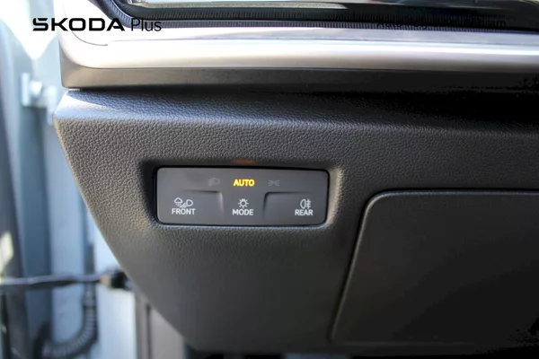 Škoda Superb L&K 2.0TDI / 110kW 7°DSG - foto 12