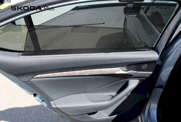 Škoda Superb L&K 2.0TDI / 110kW 7°DSG - foto 18