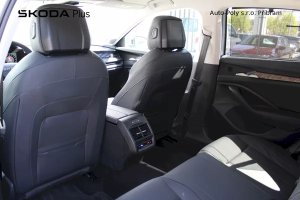 Škoda Superb L&K 2.0TDI / 110kW 7°DSG - foto 19