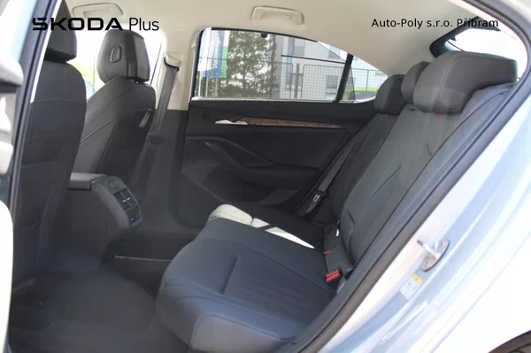 Škoda Superb L&K 2.0TDI / 110kW 7°DSG - foto 20