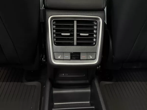 Škoda Elroq Sportline 60 63 kWh elektro - foto 19
