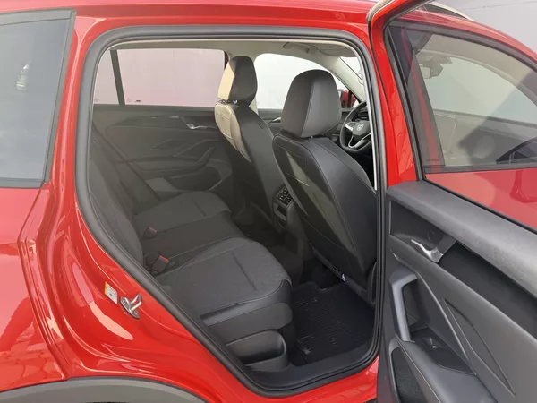 Volkswagen Tiguan People 7DSG mHEV 1,5eTSI - foto 24