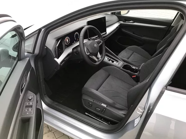 Volkswagen Golf People 7DSG mHEV 1,5eTSI - foto 5