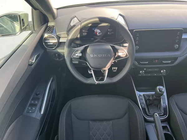 Škoda Fabia Dynamic 6MP 1,0TSI - foto 4