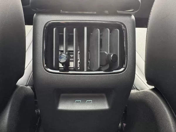 BYD Dolphin G DM-i Comfort 1,5 - foto 28