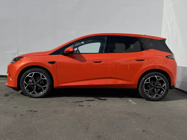 BYD Dolphin G DM-i Comfort 1,5 - foto 3