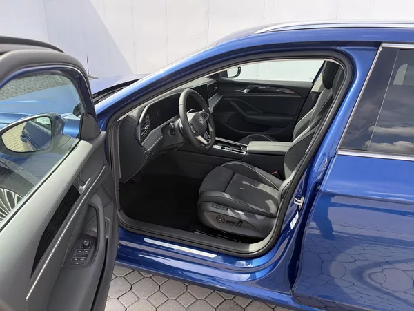 Volkswagen Passat Elegance 7DSG 2,0TDI - foto 5