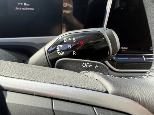 Volkswagen Passat Elegance DSG mHEV 1,5eTSI - foto 16