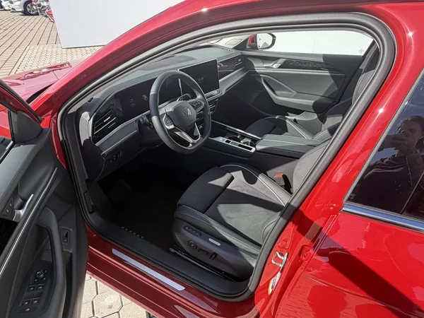 Volkswagen Passat Elegance DSG mHEV 1,5eTSI - foto 5