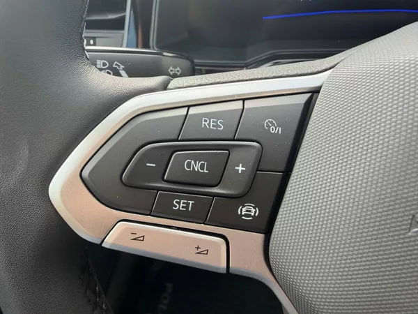 Volkswagen Polo People 5G 1,0TSi - foto 15