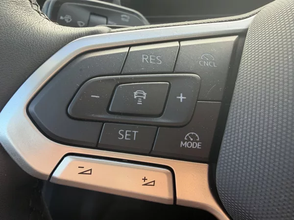 Volkswagen Tiguan People PHEV 19,7kWh 1,5TSi - foto 16