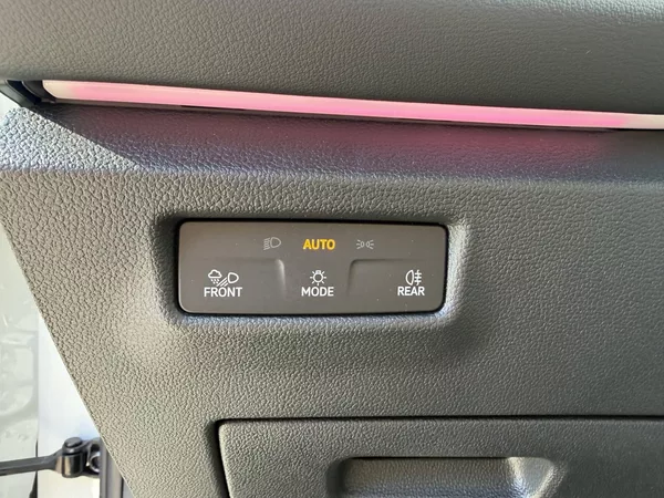 Volkswagen Tiguan People PHEV 19,7kWh 1,5TSi - foto 20