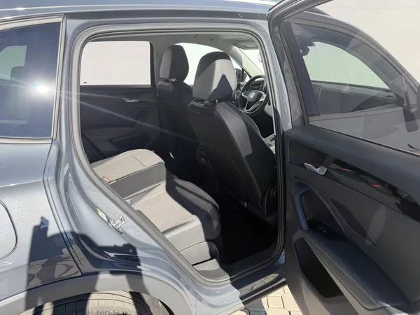 Volkswagen Tiguan People PHEV 19,7kWh 1,5TSi - foto 24