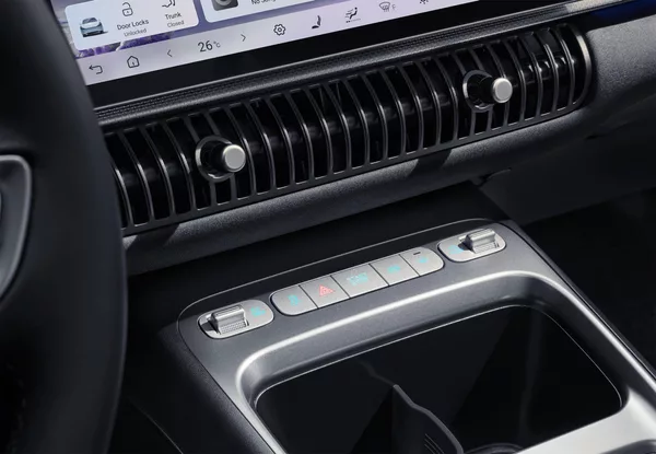 BYD Dolphin G DM-i Comfort 1,5 - foto 9