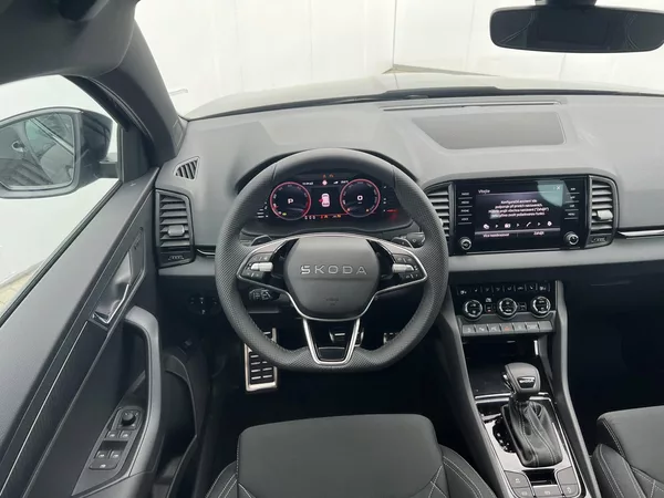 Škoda Karoq Sportline 7DSG 1,5TSI - foto 4