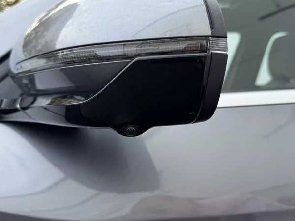 BYD Seal 5 DM-i Design 1,5 - foto 13