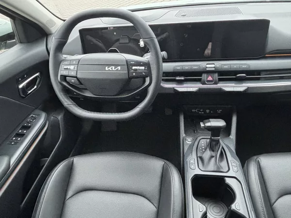 Kia K4 TOP 7DCT 1,6 T-GDi - foto 6