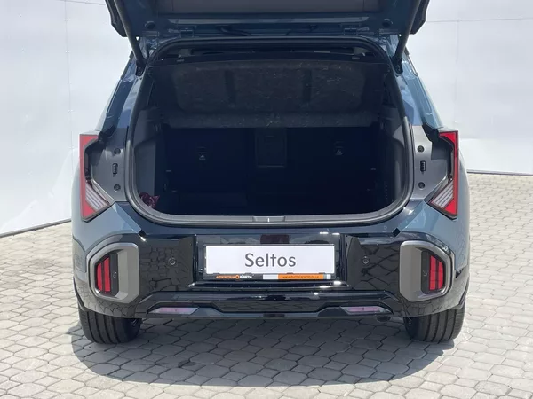 Kia Seltos X-LINE 4x4 7DCT 1,6 T-GDi - foto 4